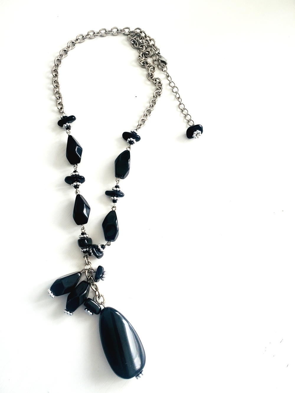 Black Faceted Bead Pendant Necklace - Women Jewelry